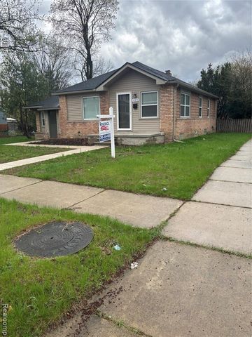 18315 Five Points Street, Redford, MI 48240