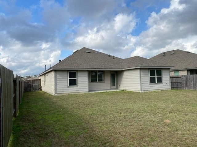 19115 Pinewood Grove Trail, New Caney, TX 77357