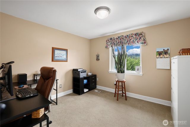 1203 Blue Jay Avenue SW, Orting, WA 98360
