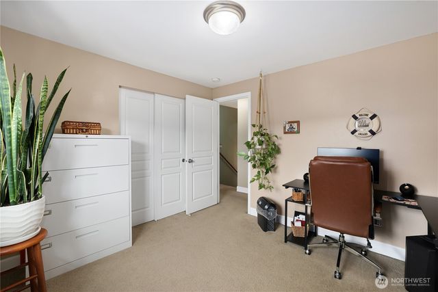 1203 Blue Jay Avenue SW, Orting, WA 98360