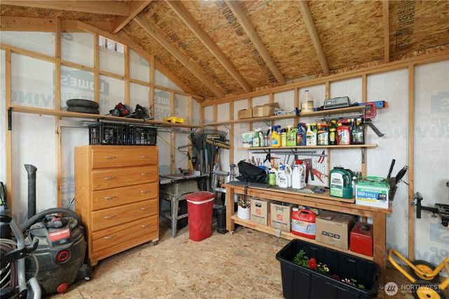1203 Blue Jay Avenue SW, Orting, WA 98360