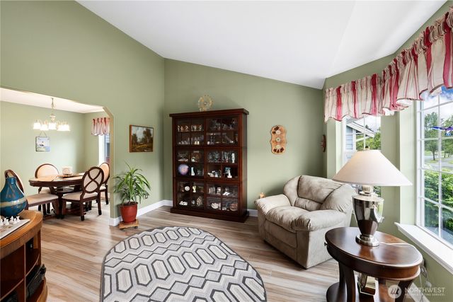 1203 Blue Jay Avenue SW, Orting, WA 98360