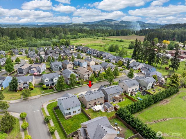 1203 Blue Jay Avenue SW, Orting, WA 98360