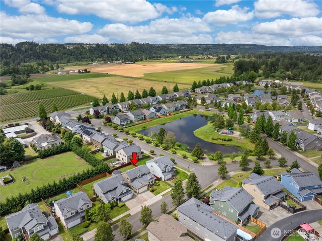 1203 Blue Jay Avenue SW, Orting, WA 98360