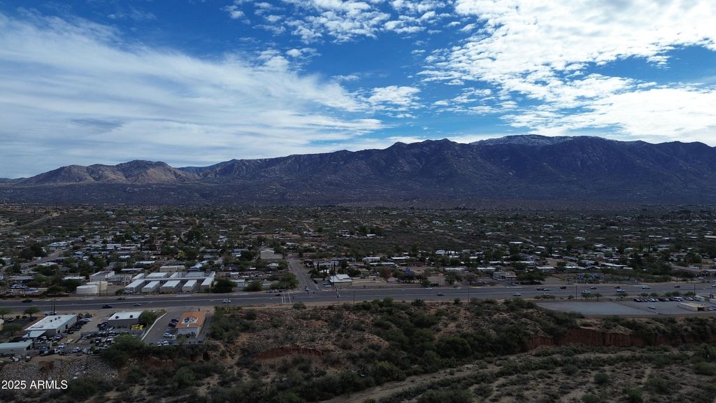 Image 21 of property listing at 16633 N Oracle Road -, Tucson, AZ 85739