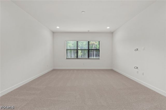 14313 Hogarth PL, Fort Myers, FL 33905