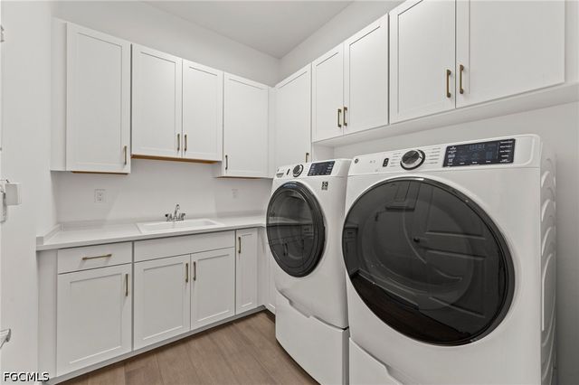 14313 Hogarth PL, Fort Myers, FL 33905