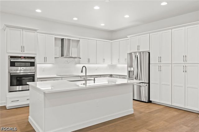 14313 Hogarth PL, Fort Myers, FL 33905