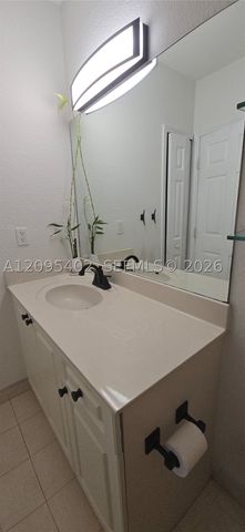 21000 SW 87th Ave 308, Cutler Bay, FL 33189