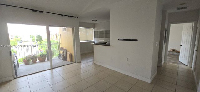 21000 SW 87th Ave 308, Cutler Bay, FL 33189