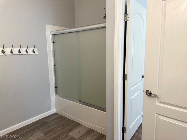 3480 Cactus Shadow Street 103, Las Vegas, NV 89129