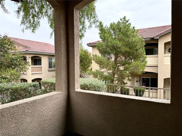 3480 Cactus Shadow Street 103, Las Vegas, NV 89129