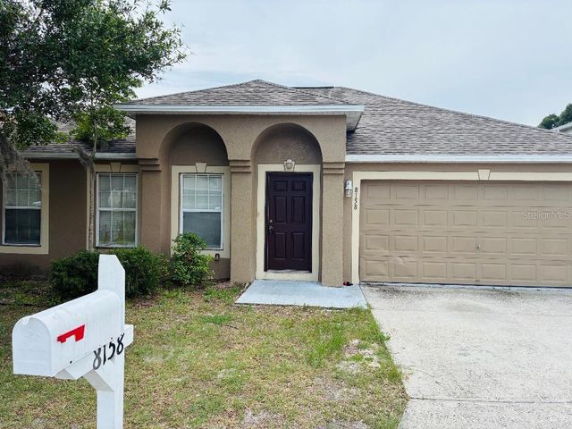 8158 SETTLERS CREEK CIRCLE, Lakeland, FL 33810