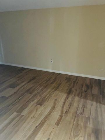 8158 SETTLERS CREEK CIRCLE, Lakeland, FL 33810
