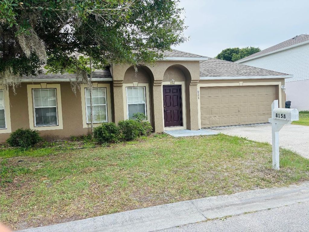 8158 SETTLERS CREEK CIRCLE, Lakeland, FL 33810