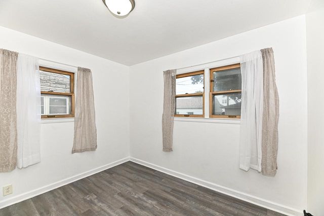 3803 S 20th STREET, Milwaukee, WI 53221