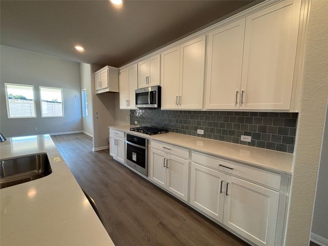 258 Ranier WAY, Dripping Springs, TX 78620