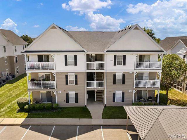 5103 Spring Creek Lane, O'fallon, MO 63368