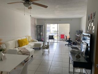 4045 NW 16TH ST 203, Lauderhill, FL 33313