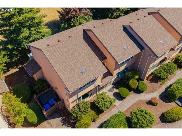247 MCNARY HEIGHTS Dr N, Keizer, OR 97303