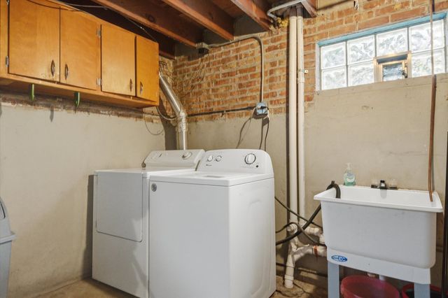 2537 Oak Street, Franklin Park, IL 60131