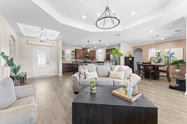 9729 Waller Street, Conroe, TX 77303