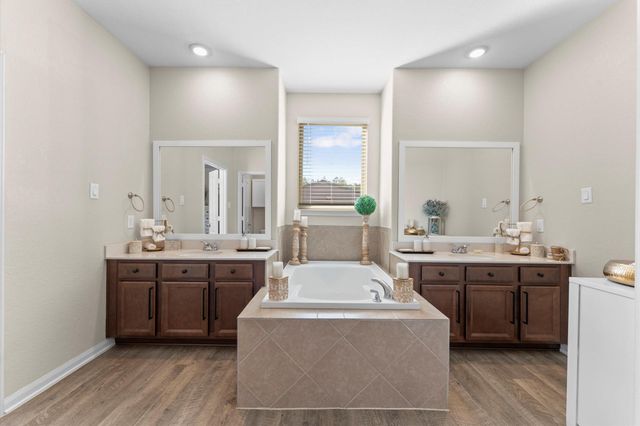 9729 Waller Street, Conroe, TX 77303