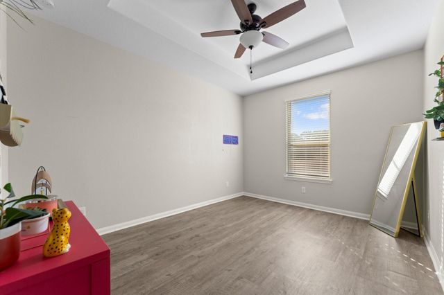 9729 Waller Street, Conroe, TX 77303