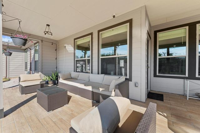 9729 Waller Street, Conroe, TX 77303