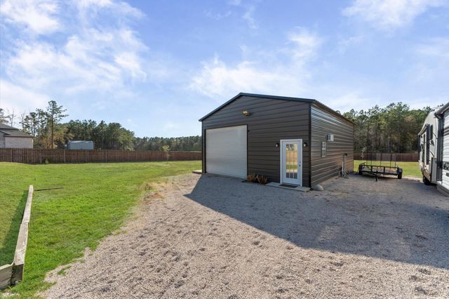 9729 Waller Street, Conroe, TX 77303