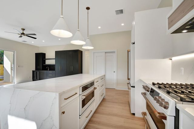 732 Flamingo Drive, West Palm Beach, FL 33401