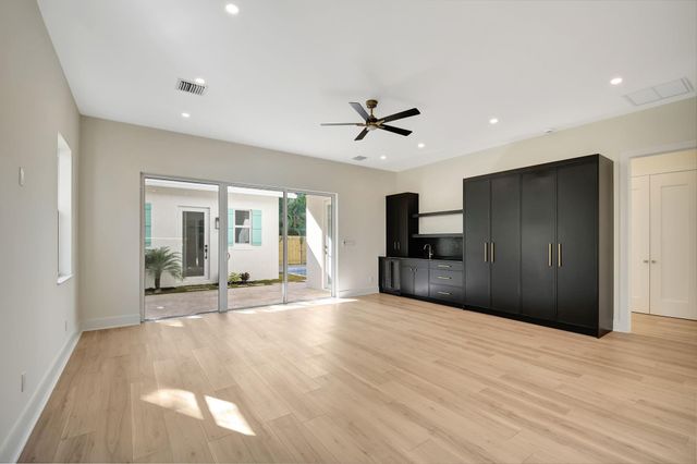 732 Flamingo Drive, West Palm Beach, FL 33401