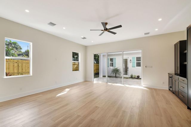 732 Flamingo Drive, West Palm Beach, FL 33401