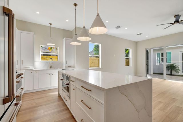 732 Flamingo Drive, West Palm Beach, FL 33401