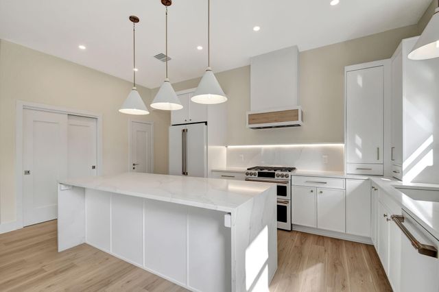 732 Flamingo Drive, West Palm Beach, FL 33401