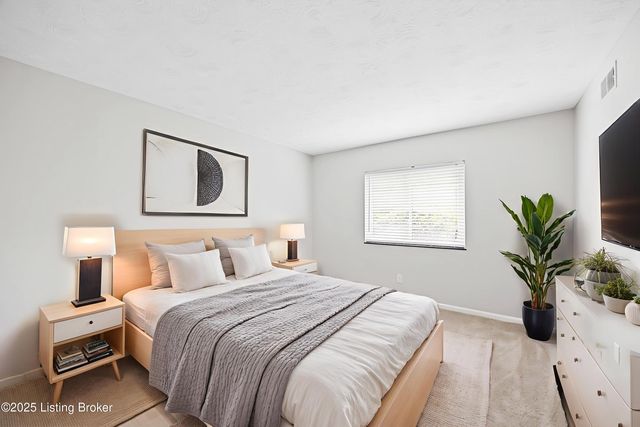 1600 Gardiner Ln, 203, Louisville, KY 40205