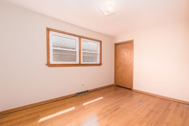 7234 W Fitch Avenue, Chicago, IL 60631