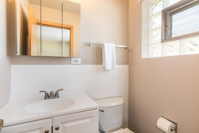 7234 W Fitch Avenue, Chicago, IL 60631
