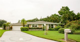 1525 Covington CIR E, Fort Myers, FL 33919