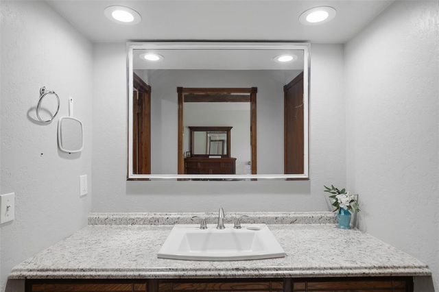 1700 NE Jefferson Avenue, Piedmont, OK 73078