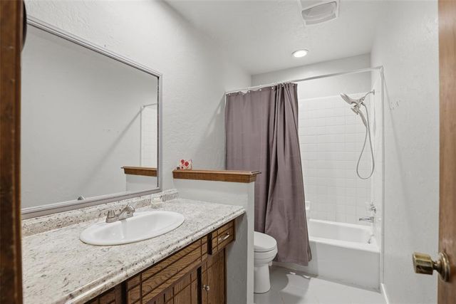 1700 NE Jefferson Avenue, Piedmont, OK 73078