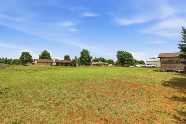 1700 NE Jefferson Avenue, Piedmont, OK 73078
