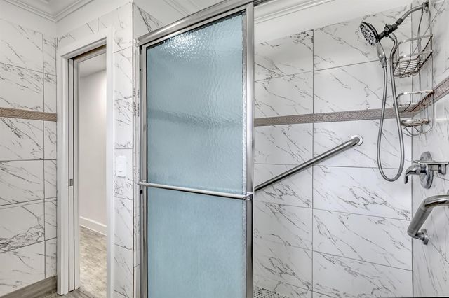 2940 Crosley Drive E, West Palm Beach, FL 33415