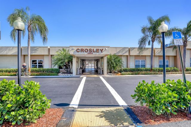 2940 Crosley Drive E, West Palm Beach, FL 33415