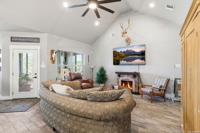 2295 Tanglewood Trail, Spring Branch, TX 78070