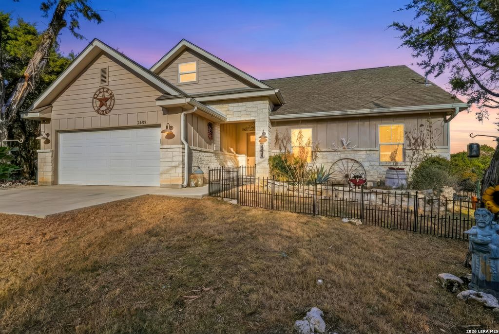 2295 Tanglewood Trail, Spring Branch, TX 78070