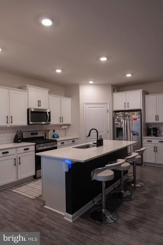 27 PORT VIEW DR, Fredericksburg, VA 22405