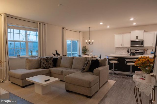 27 PORT VIEW DR, Fredericksburg, VA 22405