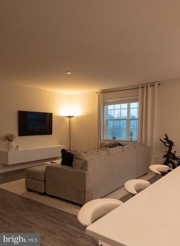 27 PORT VIEW DR, Fredericksburg, VA 22405