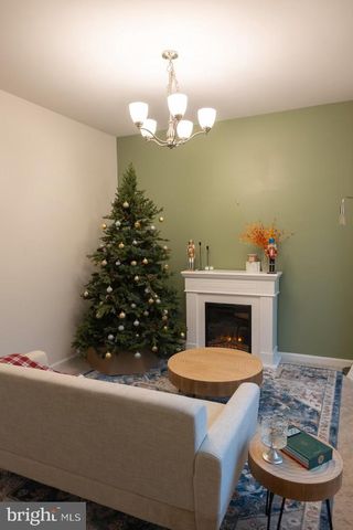 27 PORT VIEW DR, Fredericksburg, VA 22405